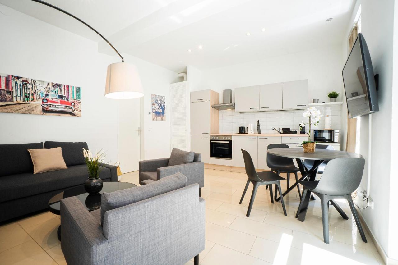 Chic Newly-Renovated Apartment Steps From Subway In Vienna'S Hernals District Екстер'єр фото