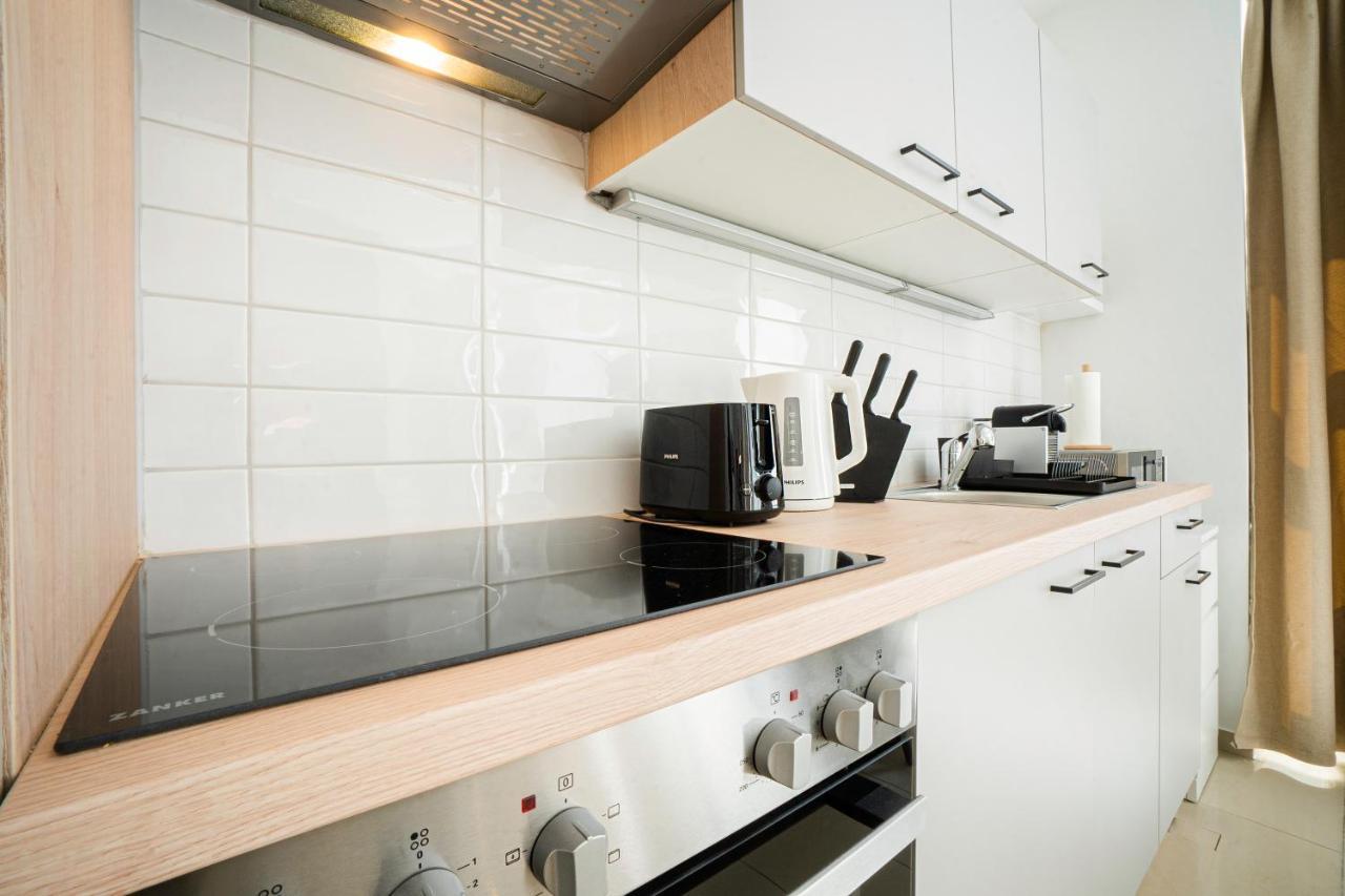 Chic Newly-Renovated Apartment Steps From Subway In Vienna'S Hernals District Екстер'єр фото