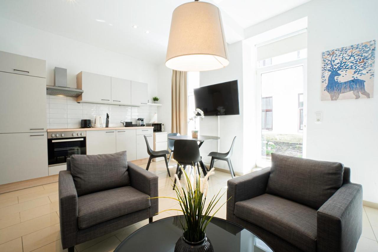 Chic Newly-Renovated Apartment Steps From Subway In Vienna'S Hernals District Екстер'єр фото